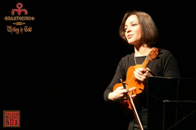 Aleksandra Samolov - Violin
