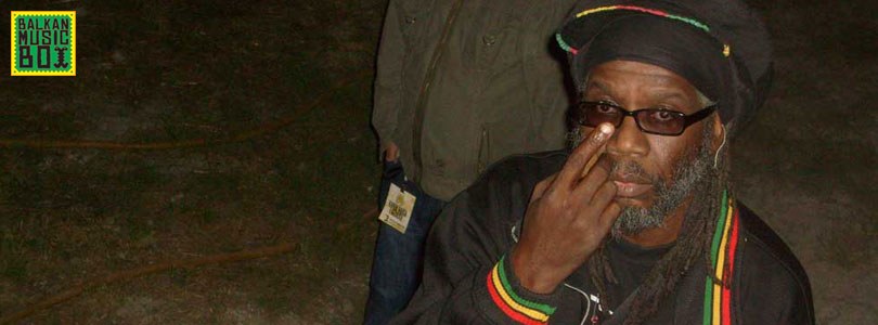 Macka B